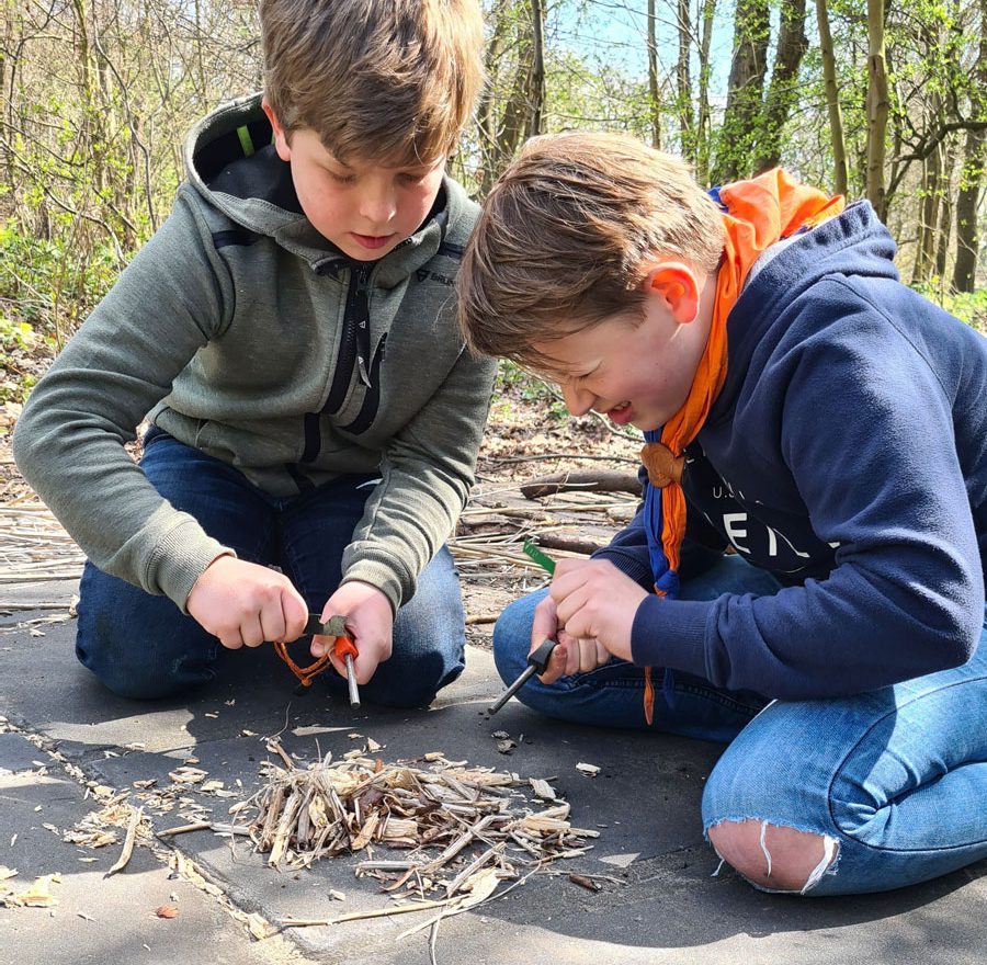 scouting_beverwijk_vuurmakende_welpen